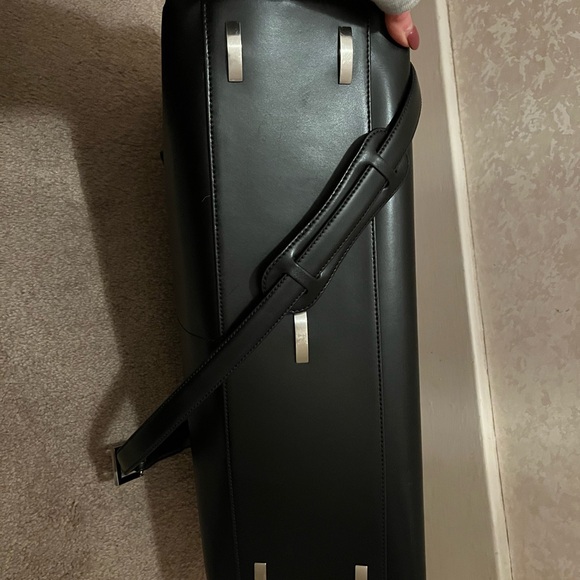 Tumi Black Leather Bag / Briefcase
